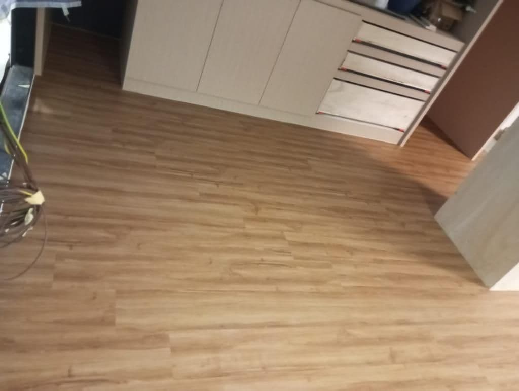 Luxury Vinyl Tiles (LVT)
