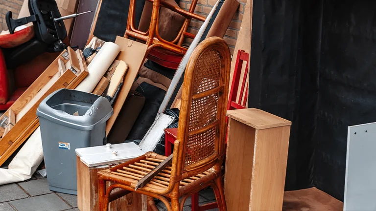 Furniture-Dismantling-Removal-1